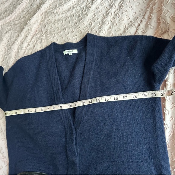 Madewell lambs wool w/ 100% leather trim pockets & elbow patches Size XS cardi - Picture 14 of 16